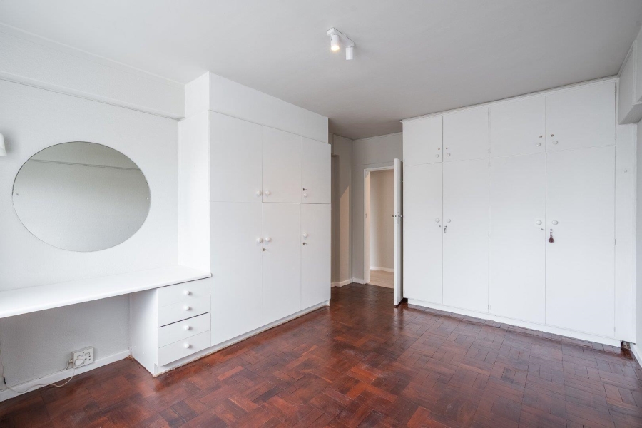 To Let 2 Bedroom Property for Rent in Sea Point Western Cape